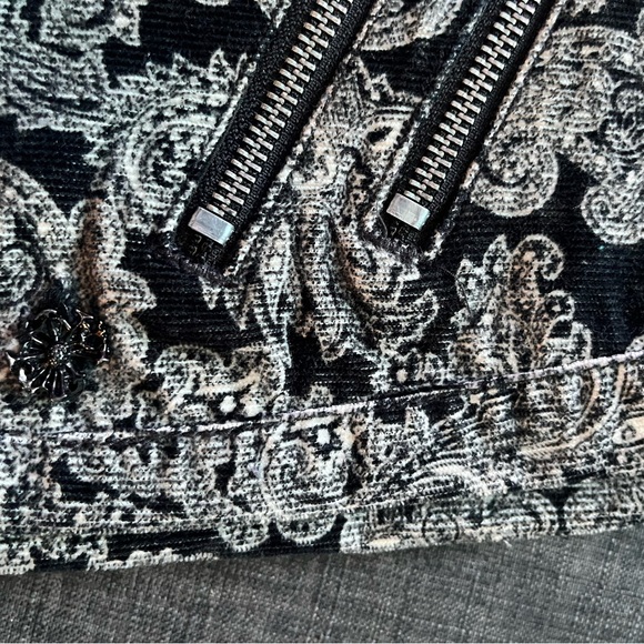 Scotch & Soda Black and Gray Paisley Women Jeggings - Picture 3 of 5